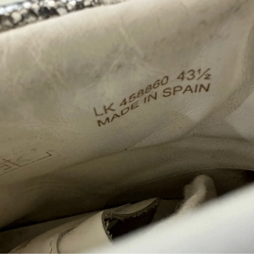 YSL Mid top sneaker with appliqué “Love” “Stars” and glitter panels 43.5 - Picture 8 of 12
